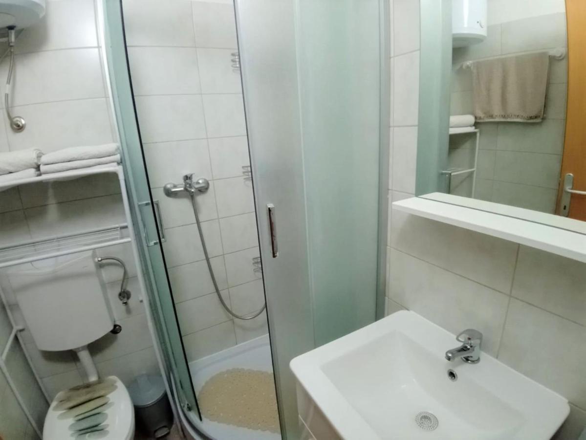 Apartment Karlito Kaštela 外观 照片